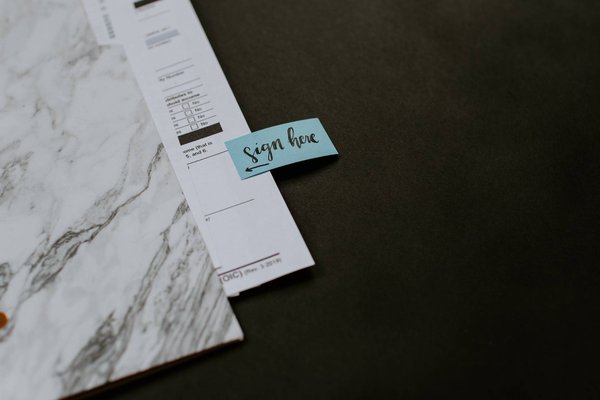 Comment choisir le contrat de location d'une salle de réception ?