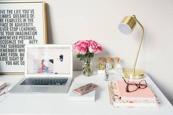 Les Meilleurs Sites Web pour Comparer les Salles de Réception : Comment Choisir celle qui Correspond le Mieux à vos Besoins